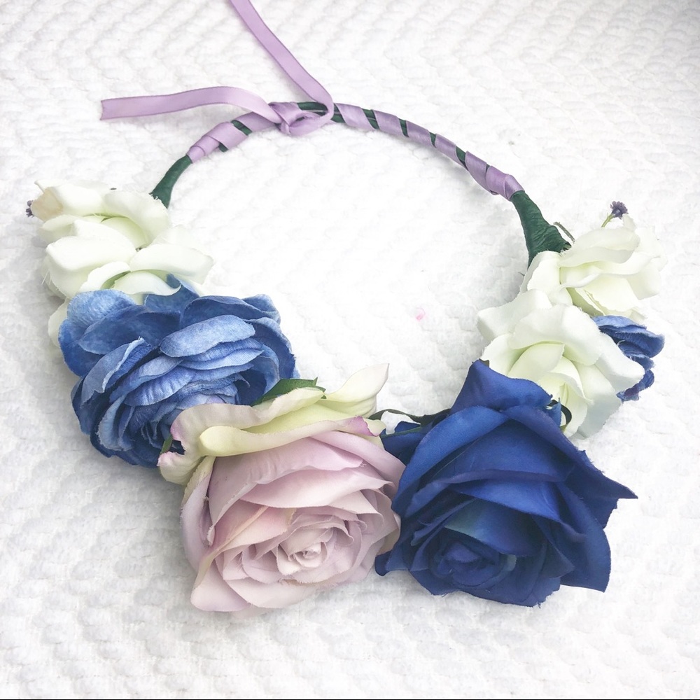 Kenzie Jaws Blue White Flower Crown 6m to Adult